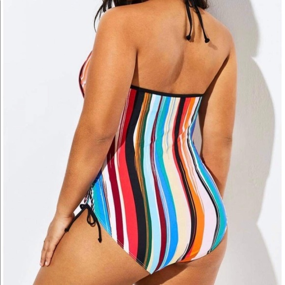 Large women’s one piece swimsuit - Picture 1 of 4